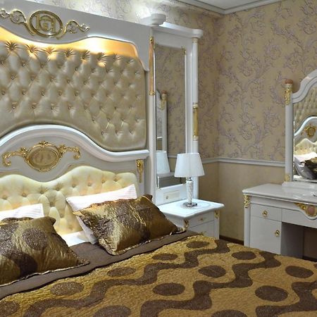 Elegant Boutique Rustaveli Hotel Tbiliszi Kültér fotó