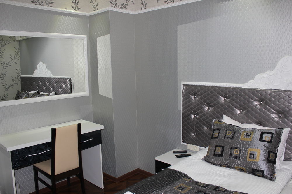 Elegant Boutique Rustaveli Hotel Tbiliszi Kültér fotó