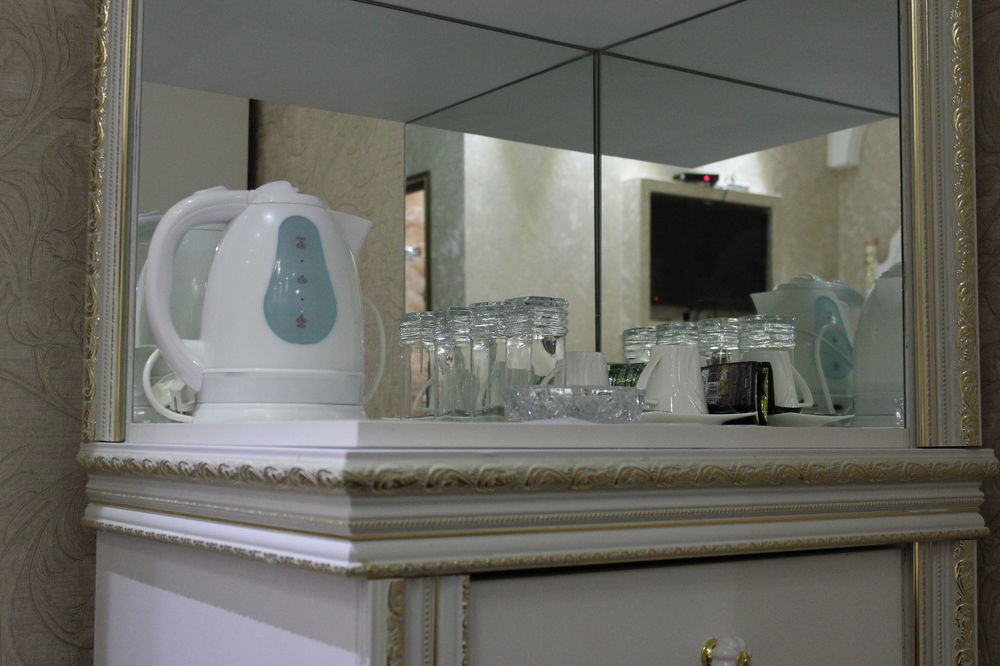 Elegant Boutique Rustaveli Hotel Tbiliszi Kültér fotó