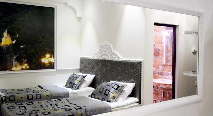Elegant Boutique Rustaveli Hotel Tbiliszi Kültér fotó