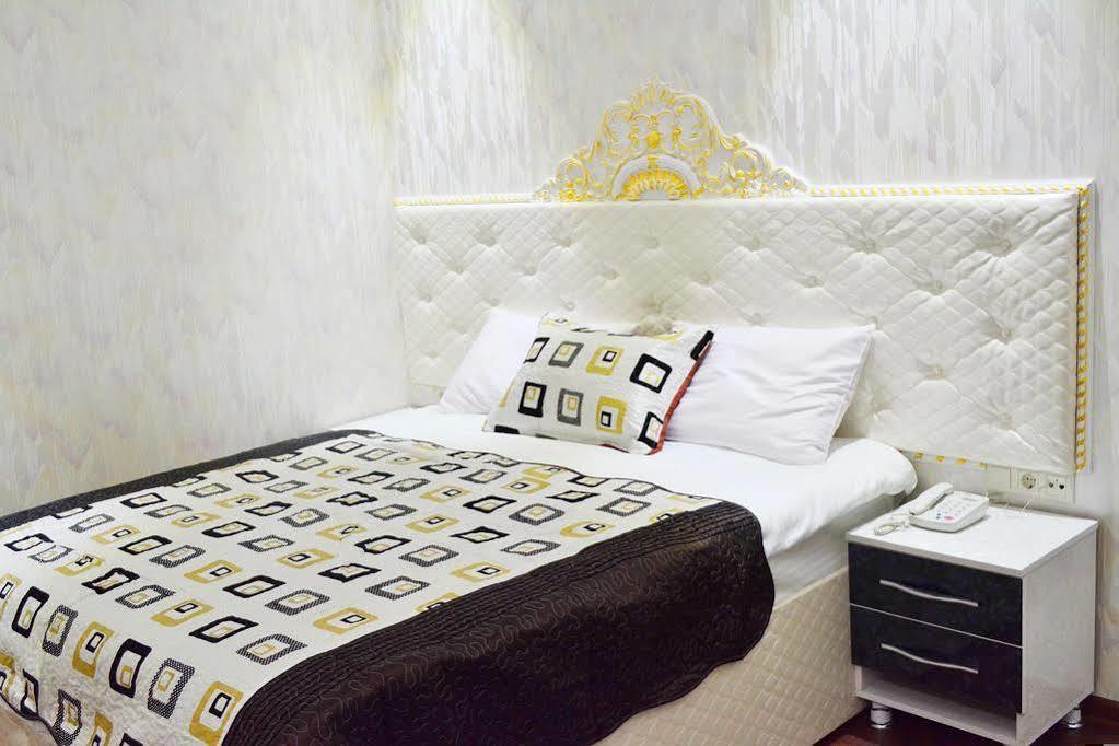 Elegant Boutique Rustaveli Hotel Tbiliszi Kültér fotó