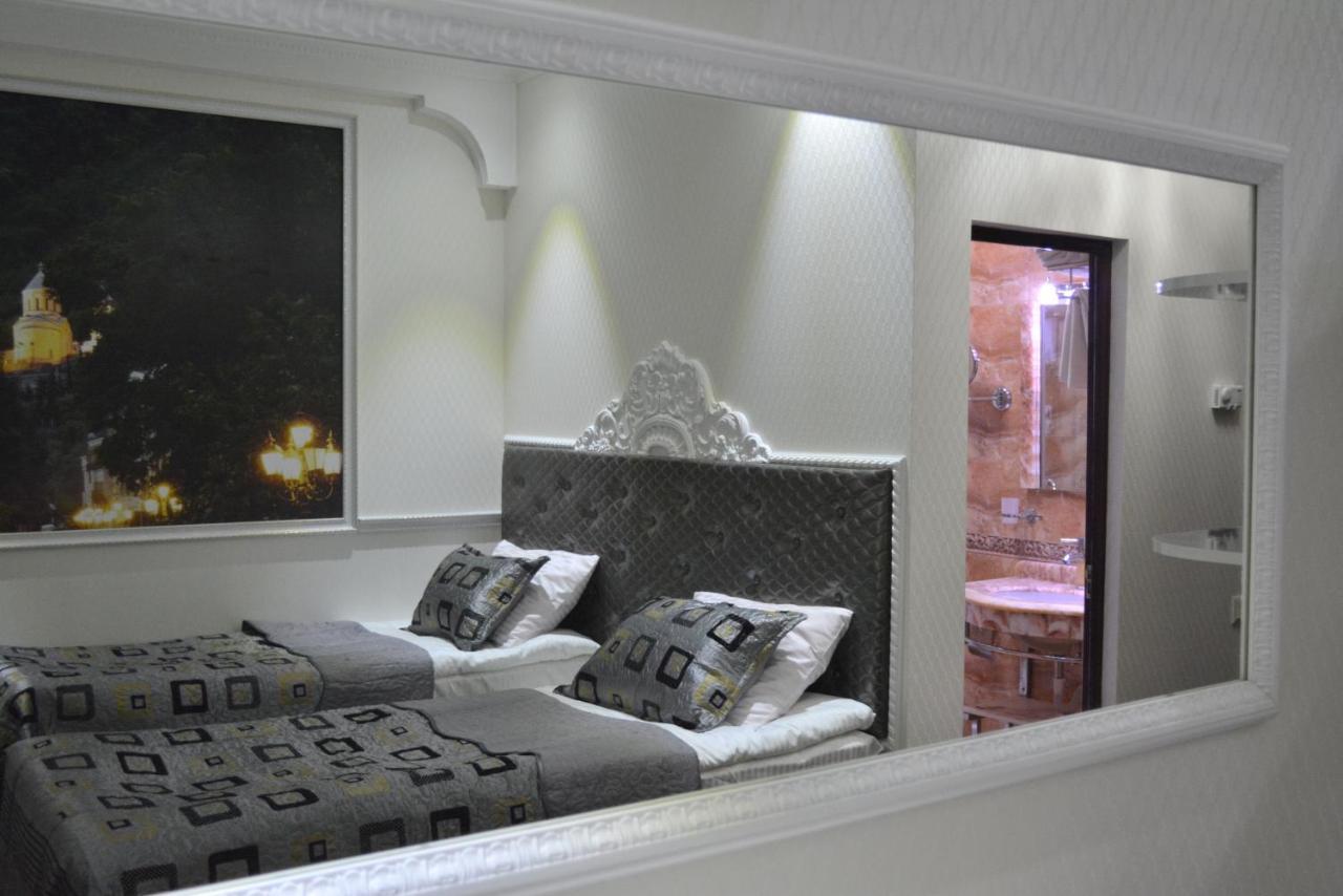 Elegant Boutique Rustaveli Hotel Tbiliszi Kültér fotó